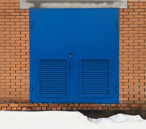 Дверь на объекте электроснабжения